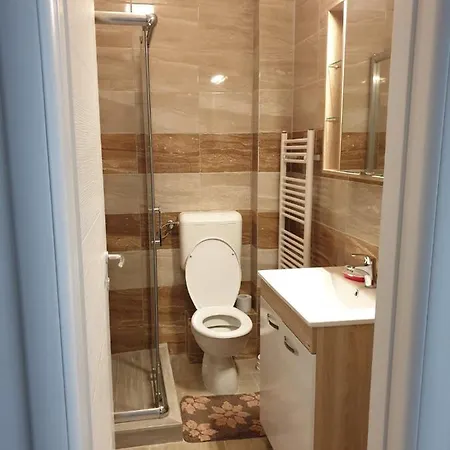 Stan Na Dan * Tuzla
